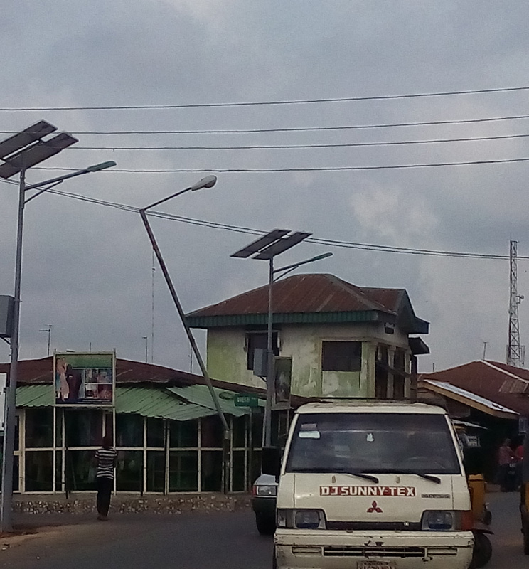 50W solar street light in Lagos, Nigeria