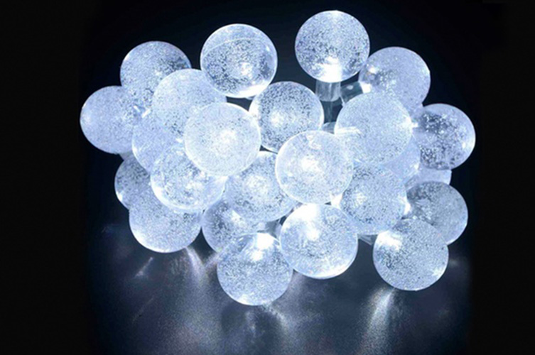 Solar White Crystal Ball Light