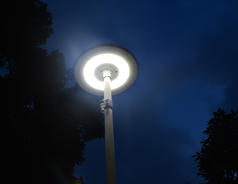 20W AIO solar street light(round type)